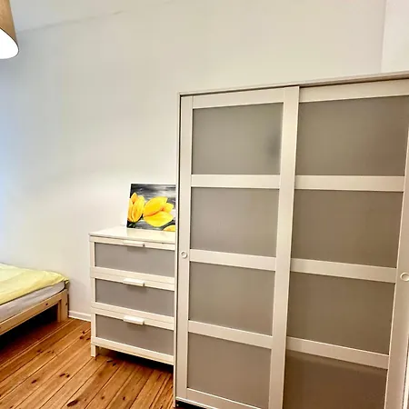 Nw Na Parterze Centrum & Parking Privatunterkunft